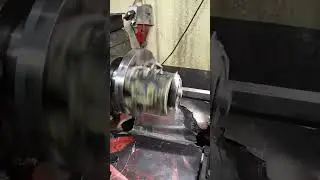расточка лодочного мотора на токарном станке