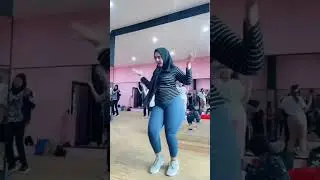 TANTE HIJAB GOYANG ZUMBA TIKTOK LIVE  PART1