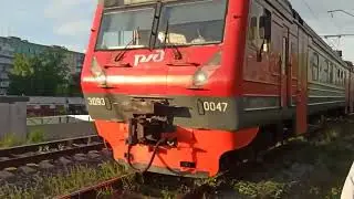 Ж/д переход 🚆 Проезд электрички ЭД9Э 🚥 Машем машинисту 👋