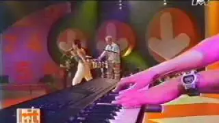 Hit Machine - Aqua - Barbie girl