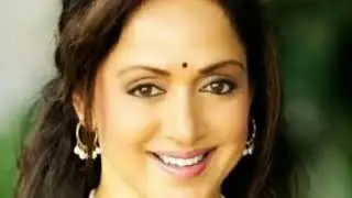 Hema malini beauty tips.Hema malini beauty secret.hemamalini beauty.hema malini biography.hemamalini
