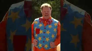Can You Sign 'Beach' 🏖️ - Learn Makaton with Mr Tumble | Mr Tumble and Friends #ytshorts