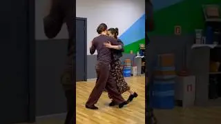 Очо кортадо и выход с закрытой стороны. Аргентинское танго. 