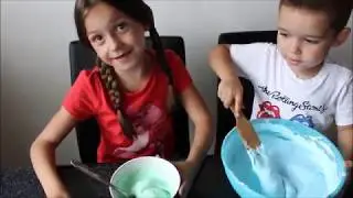 [CRASH TEST] : On essaie de fabriquer du SLIME FLUFFY arc en ciel !!