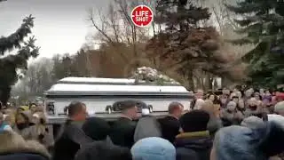 Вынос гроба Юлии Началовой