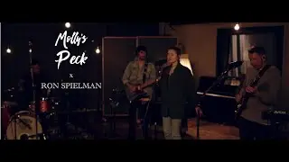 Molly's Peck x Ron Spielman - You're A Special One (Live)