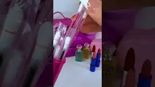 Hello Kitty Sanrio lip stain #asmr #lipsbeauty #lipcare #lipgloss #liptreatment #unboxing