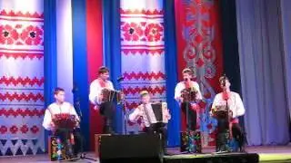 Ансамбль 