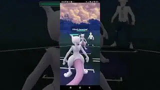 SHINY PRIMAL KYOGRE VS MEWTWO