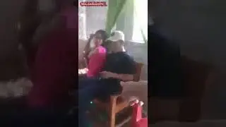 Kepergok,, Lagi mesum diruang tamu.