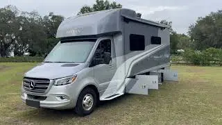SOLD SOLD SOLD !!! 2023 Tiffin Wayfarer 25RW For Sale