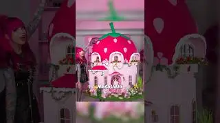 I Made the BIGGEST Strawberry Shortcake! #artist  #strawberryshortcake #diy #custom #dollhouse #doll