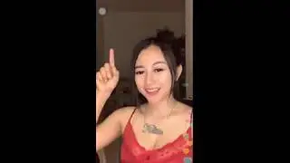 WANITA CANTIK BUKA BRA GA SADAR KELIHATAN UTING DI KACA @BIGO LIVE