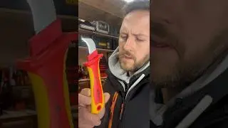 ✅🔥 Un outil super pratique!! Tu connais? #electricien #electricite #tool #chantier #artisan #wiha