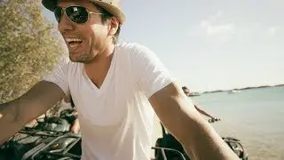 Enrique Iglesias in Promo for RTL Germany
