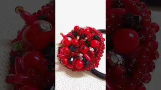 Резинка для волос.Вышивка бисером. Ручная работа.