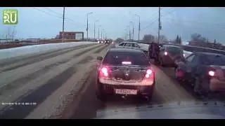 Наказали по–кургански! Автолюбители устроили «самосуд» над пьяным водителем