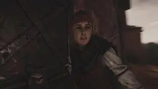 Natalie Portman look-alike escapes!