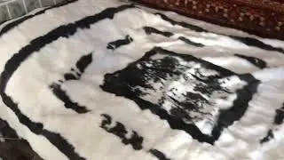 Плед из натурального меха кролика белый с черными вставками