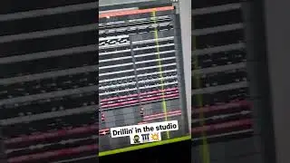 Making Drill beat in the studio 🥷🎹💥 #shorts