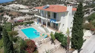 4 Bedroom Villa in Peyia - Paphos, Cyprus