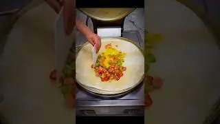 Making big tomatoes paratha🤤😍🔥#cookingfood #youtubeshorts #streetfood #asmrfood