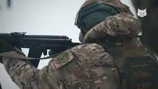 Российские инструкторы показали новинки современного боя
