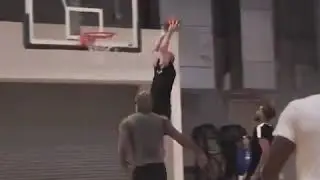 Alex Caruso Back in the Lab - Off-Season Scrimmage