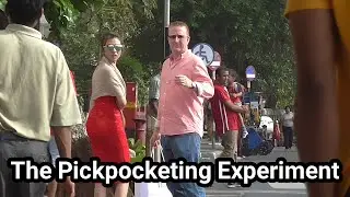 Would you stop a pickpocketing? (Mumbai)