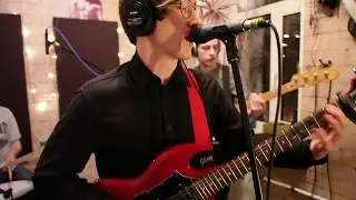 The Floreks - Glass Of Wine (pull over Live)
