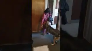 Реюшка встречает маму!