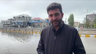 Van'da sağanak sonrası yollarda taşkınlar meydana geldi