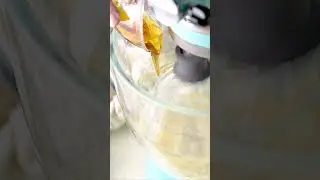 Honey Butter Short