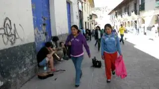 Músicos de rua em Cusco, Peru.