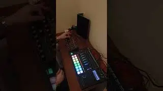 Live jam with the wasp and MC 707