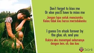 Glue - Beabadoobee (Lirik Lagu Terjemahan)