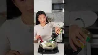 Do y’all love garlic like I love garlic? Then you’ll love these garlic noodles!
