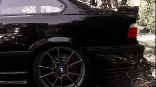 LOUD BMW E36 M3 w/Muffler Delete Revving