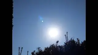 Feu una foto del sol amb la càmera del telèfon. Els planetes estan arribant.