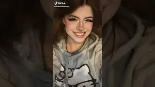 Она тебе подмигнула hannahowo6669 tiktok