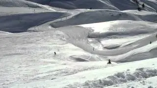 Snowboarding off-piste in Chamonix