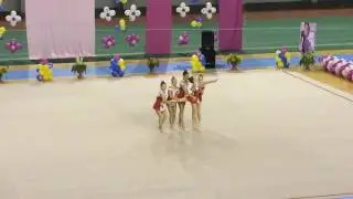 Сборная команда номер 1 г  Киева 2002 г р  Упражнение без предмета  В составе Гиоева Алина