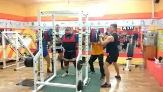Ivan Podrez squat 455KG /1003Ilb