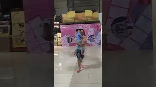 Dad Vs Mom challenge, who will they choose?