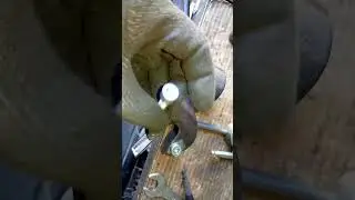 Самодельный ключ для разборки гидроцилиндра Homemade wrench for disassembling the hydraulic cylinder