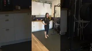 Penguin March on the spot