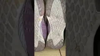 Stinky Asian Feet