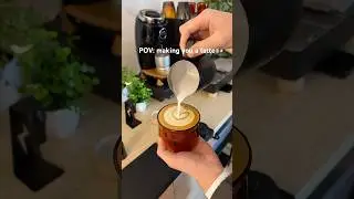 A perfect pour #coffee #latteart