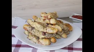 Ham and cheese twists | Saratele cu sunca si cascaval