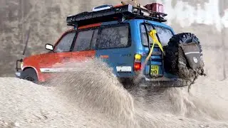 1/10 Scale TOYOTA LAND CRUISER Serise 80 [LC80] Axial SCX10 II, III  Off-road Driving 4X4 RC Car